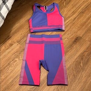 Colorblock Sports Bra and Shorts Set